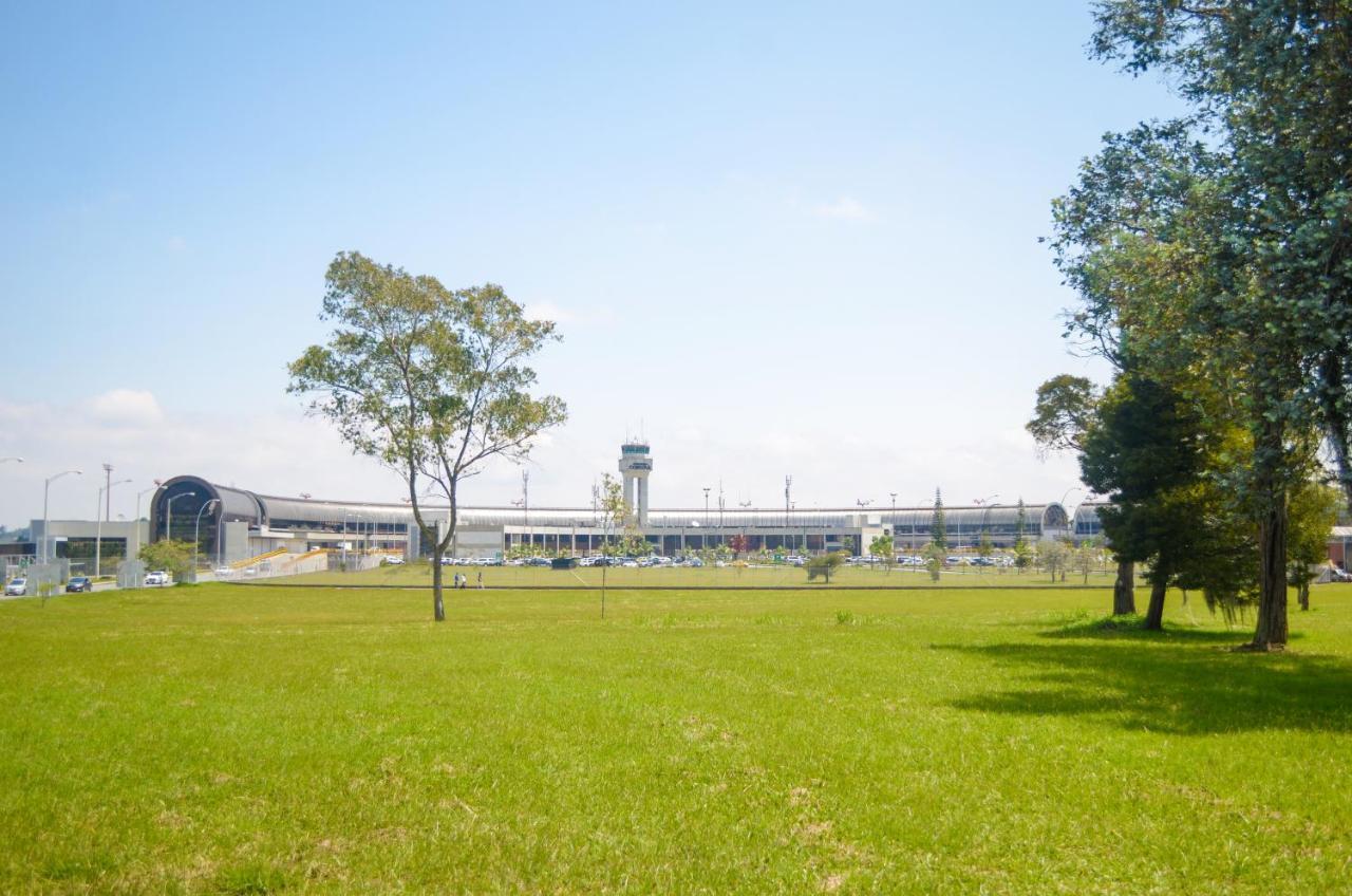 Llanogrande Airport By Bernalo Hotels Rionegro Bagian luar foto