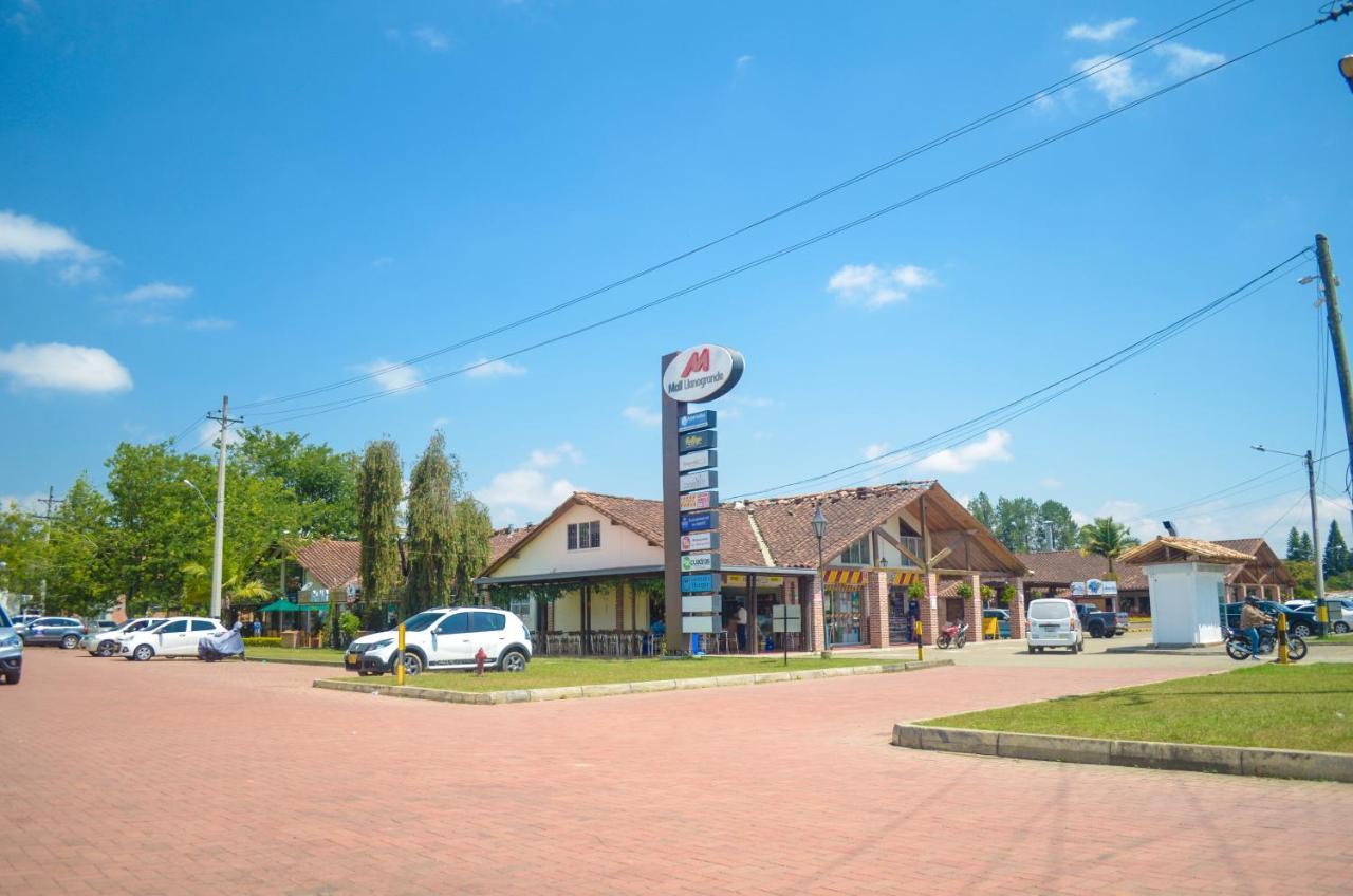 Llanogrande Airport By Bernalo Hotels Rionegro Bagian luar foto