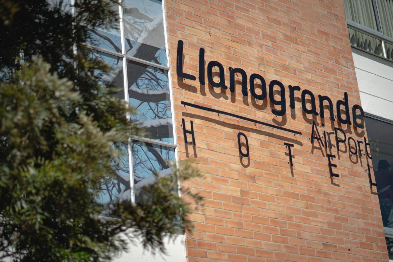 Llanogrande Airport By Bernalo Hotels Rionegro Bagian luar foto