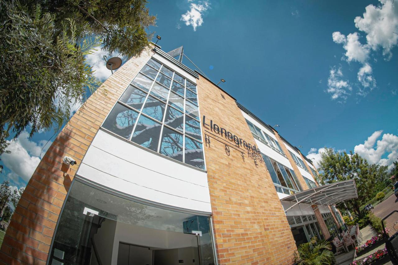 Llanogrande Airport By Bernalo Hotels Rionegro Bagian luar foto