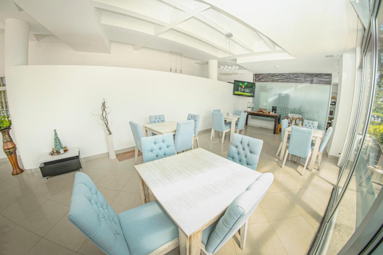 Llanogrande Airport By Bernalo Hotels Rionegro Bagian luar foto